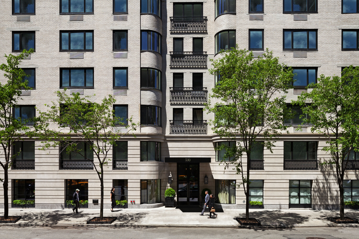 530 Park Avenue 7D — photo