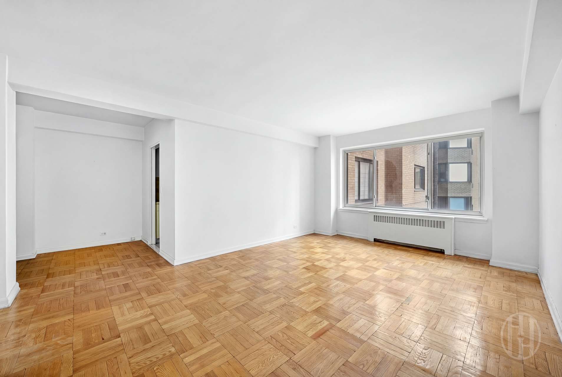 45 E End Avenue 3J — photo
