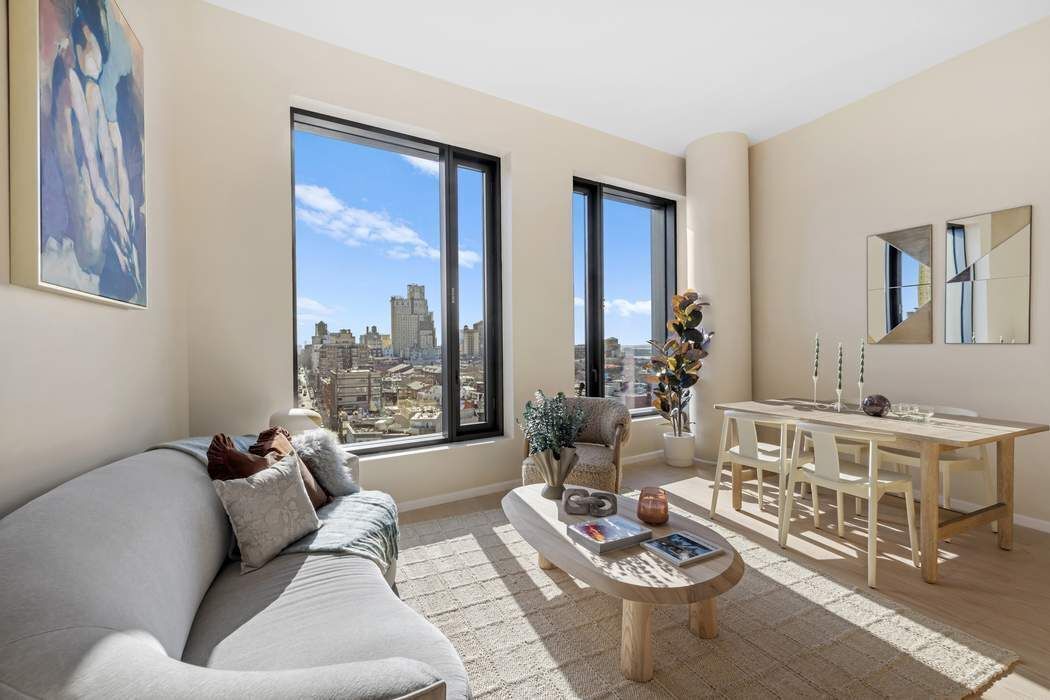 30 Front Street 19D — photo