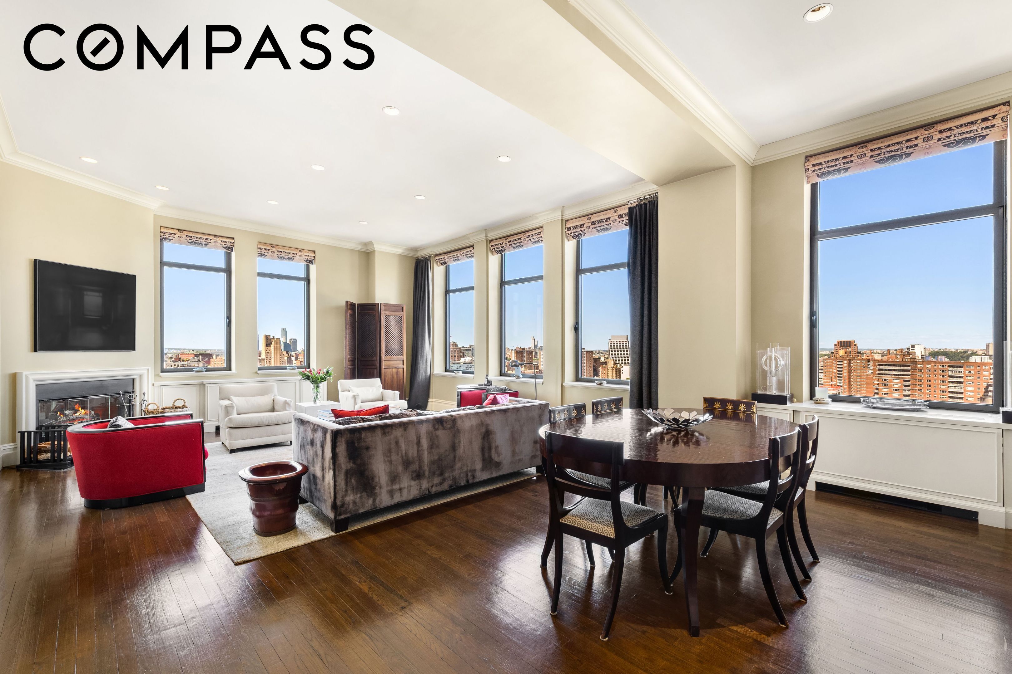 252 7th Avenue Php — photo