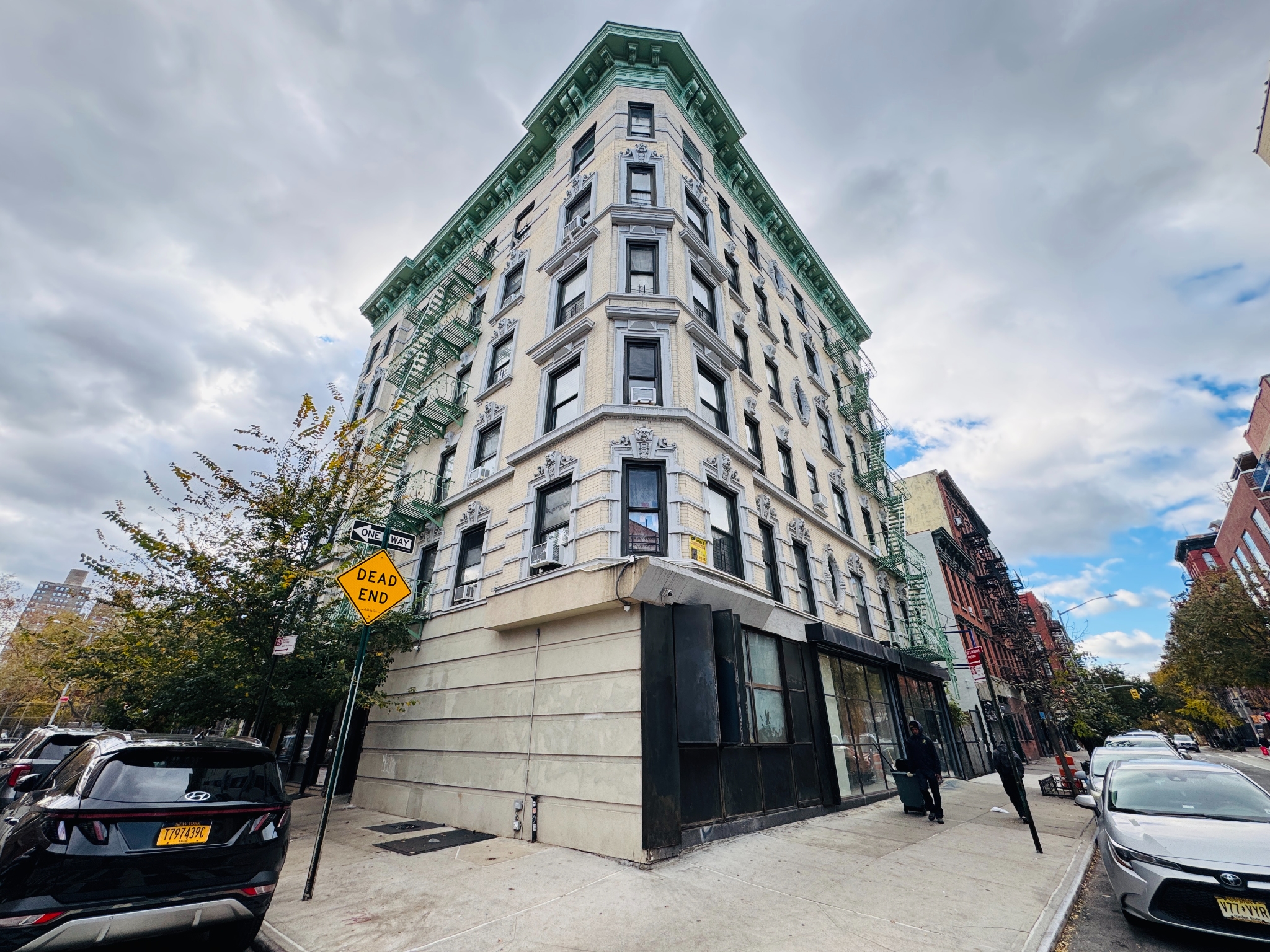 141 Attorney Street Apt 1a — photo
