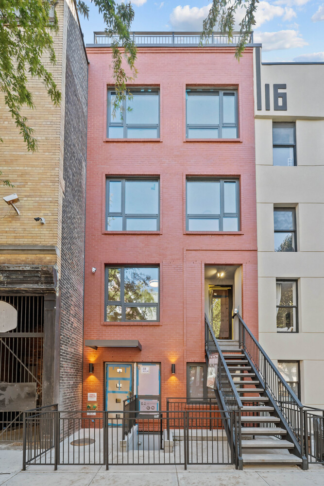 118 Madison Street 4 — photo