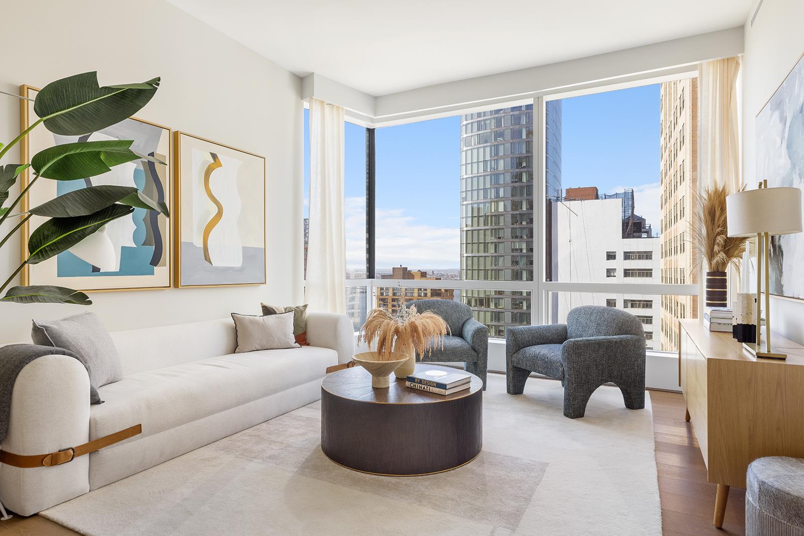 77 Greenwich Street 38-C — photo