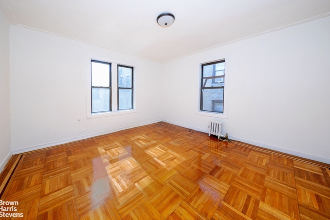 1793 Riverside Drive 6J — photo