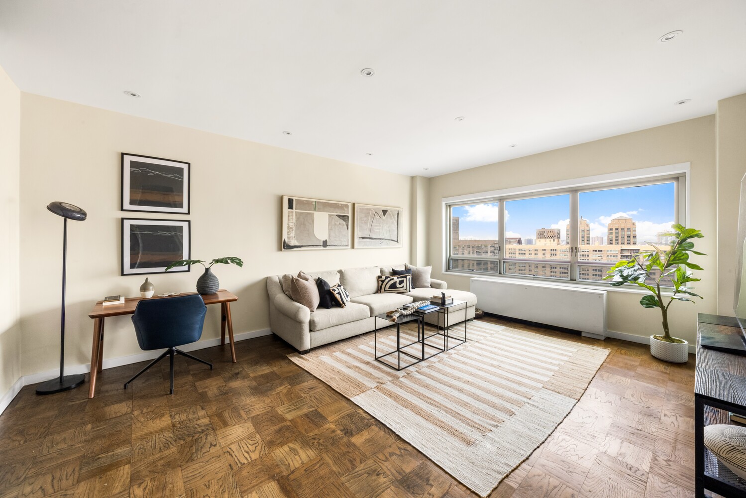 170 W End Avenue 30J — photo
