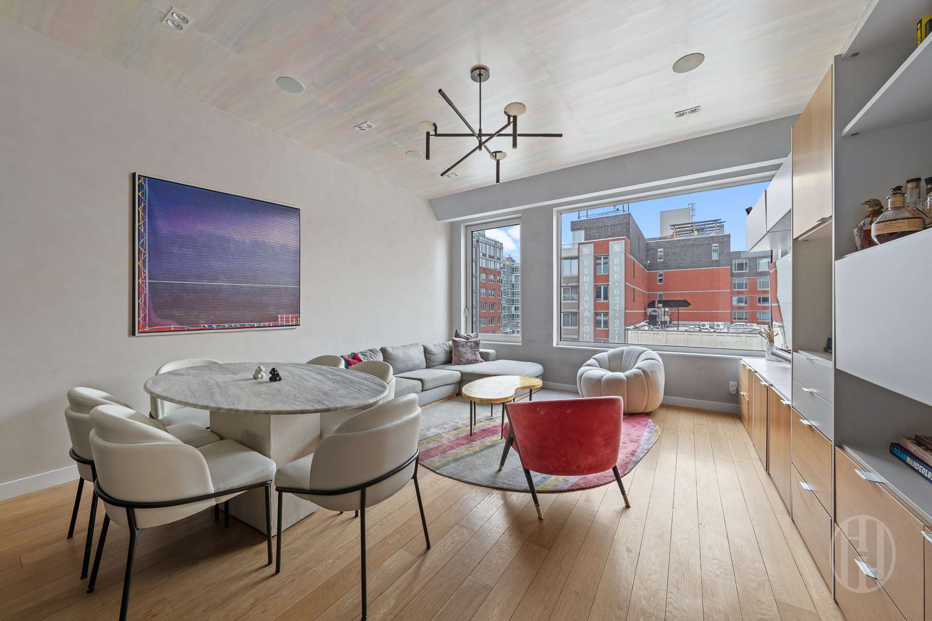 32 E 1st Street 4D — photo