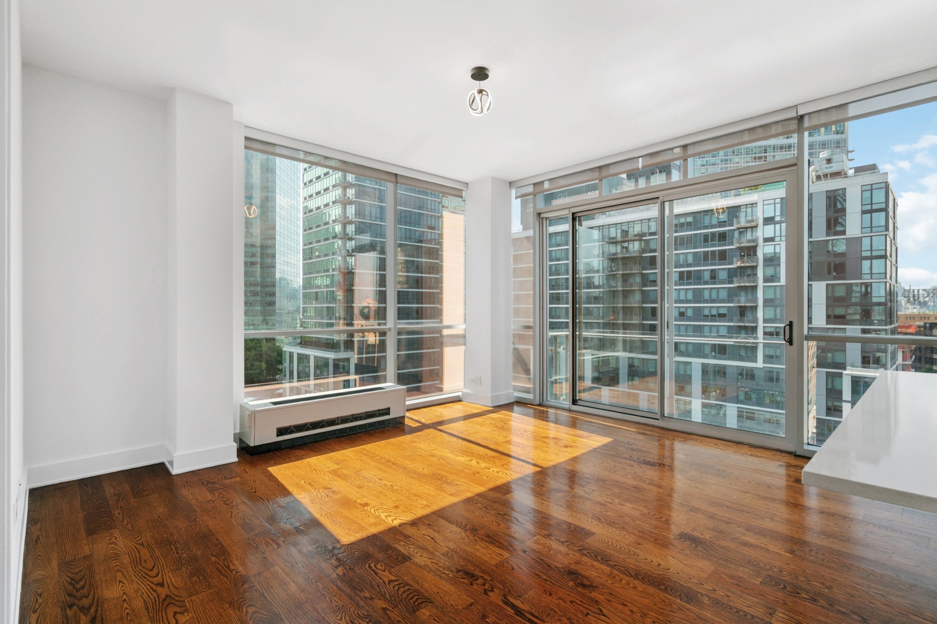 26-26 Jackson Avenue 802 — photo