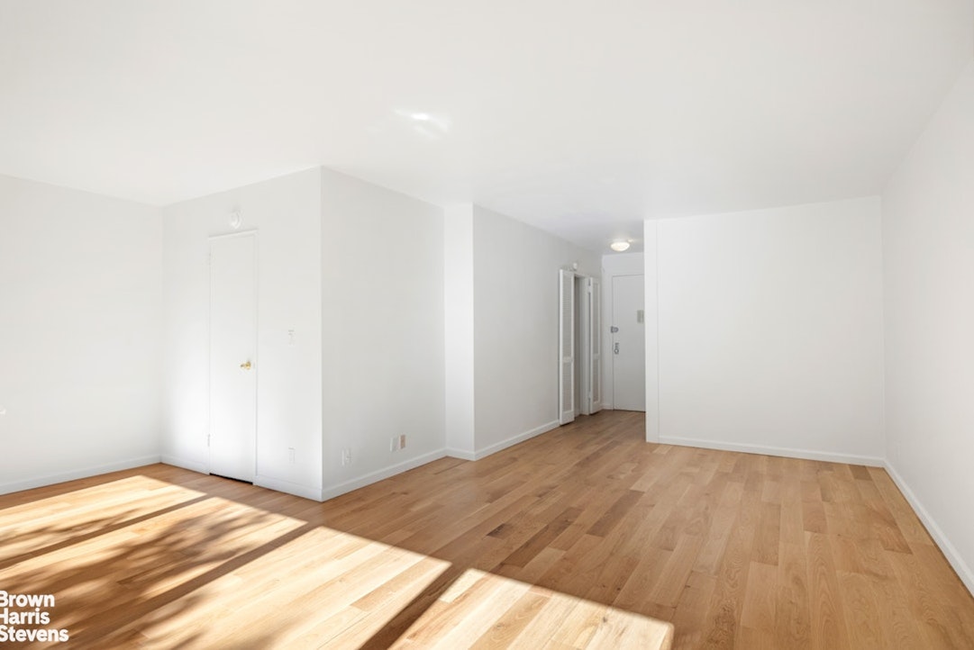170 W End Avenue 7C — photo