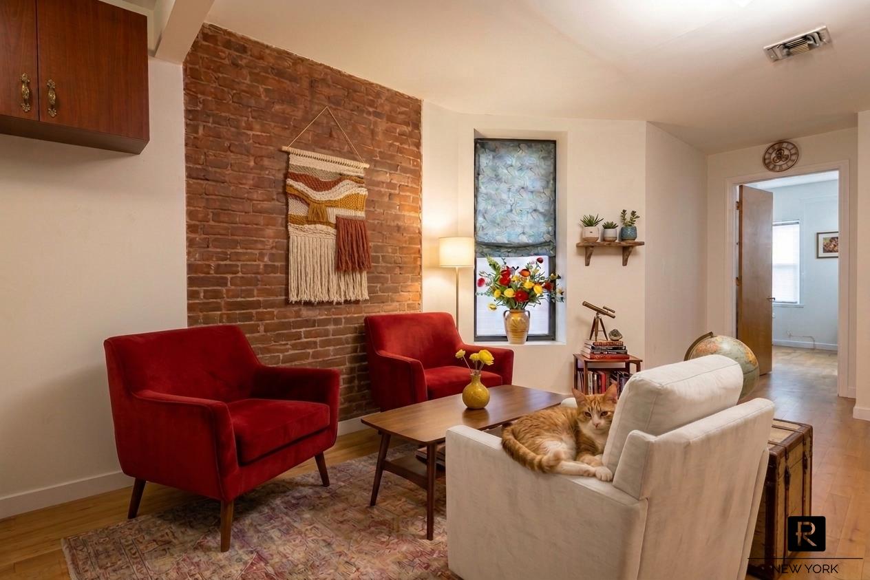 2082 Frederick Douglass Boulevard 4-B — photo