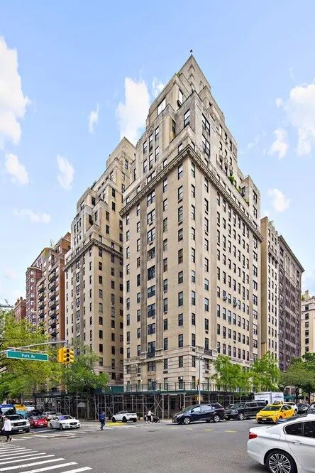 895 Park Avenue 1B — photo