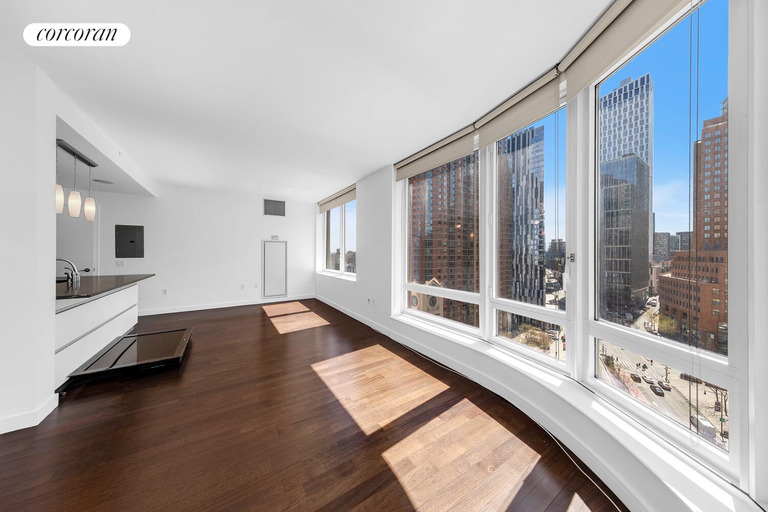306 Gold Street 16E — photo