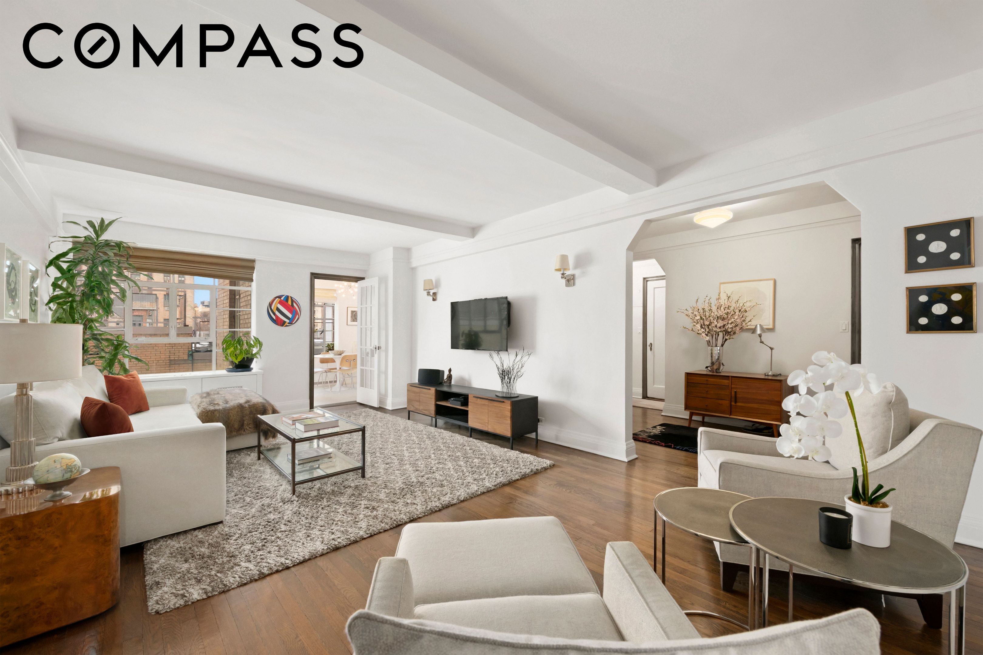 320 Central Park W 5L — photo