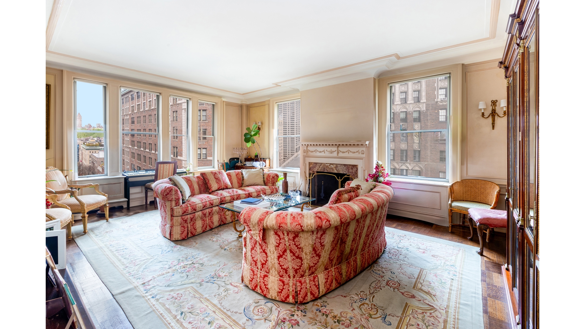 875 Park Avenue 11B — photo