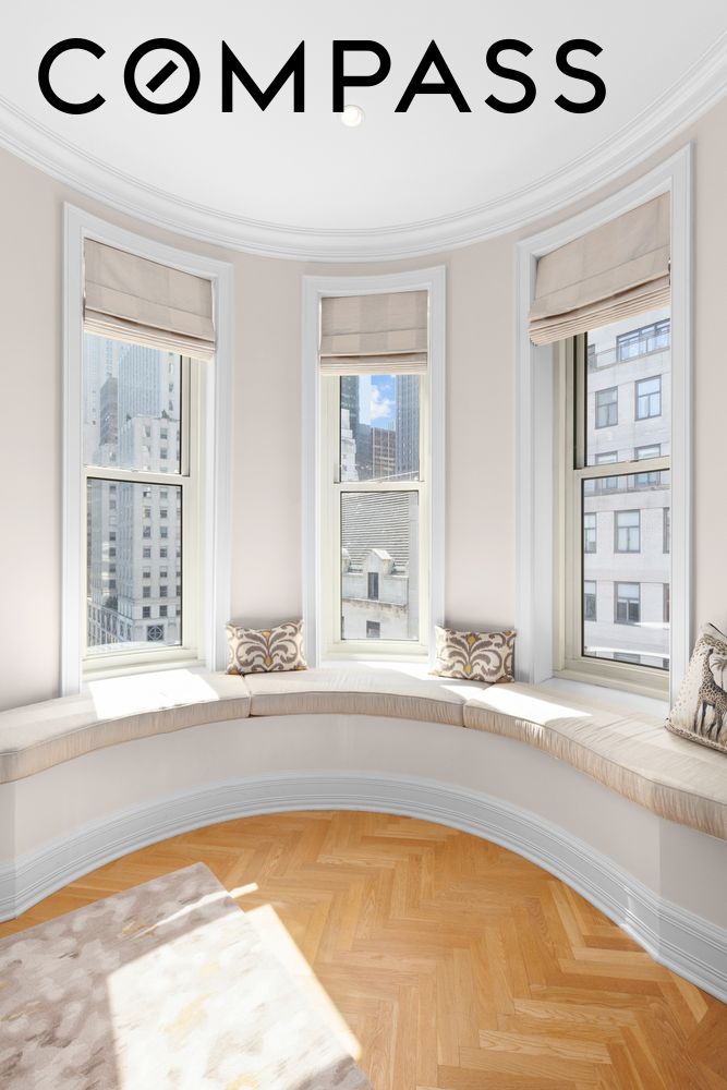 1 Central Park S 915913 — photo