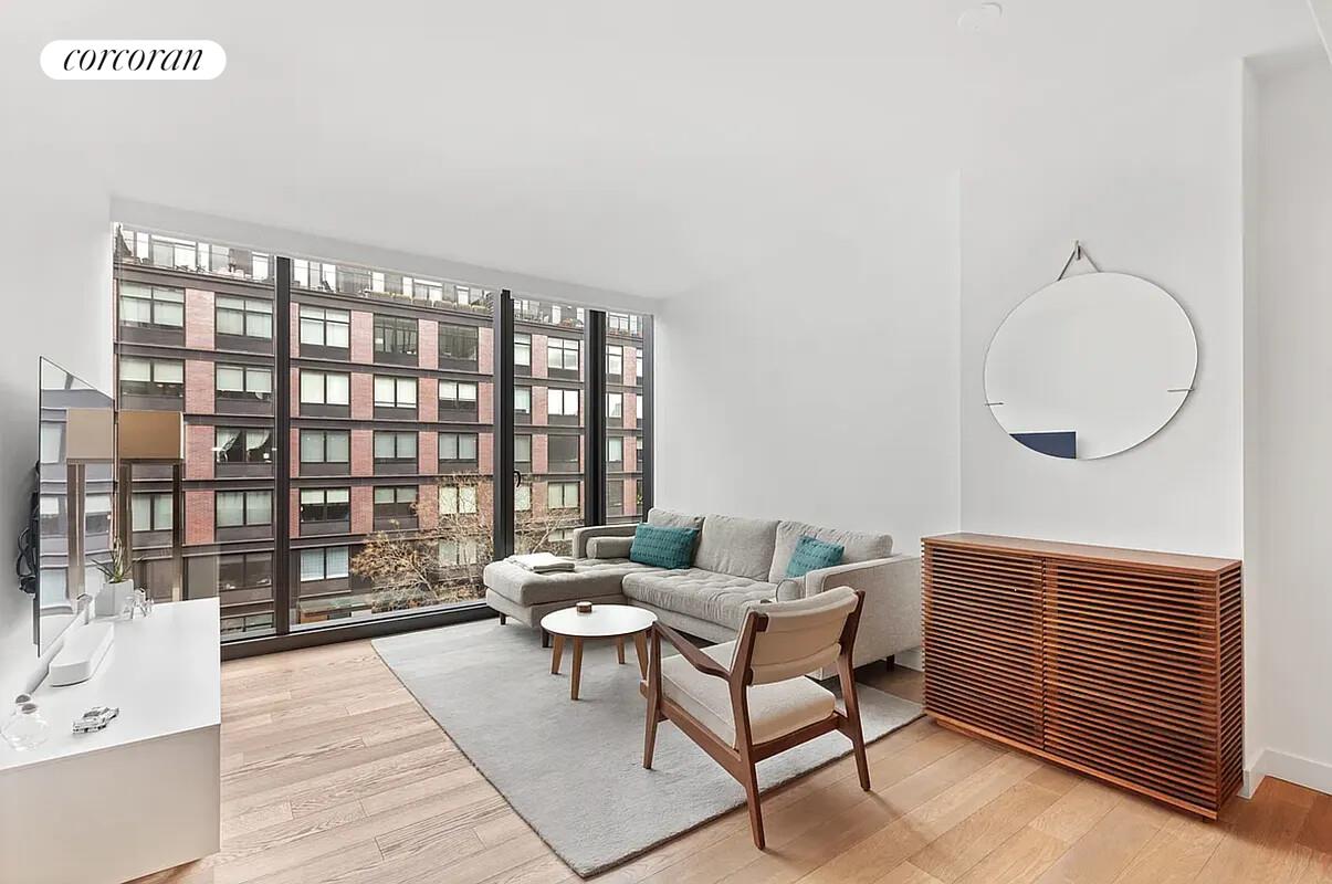 21-30 44th Drive 4E — photo