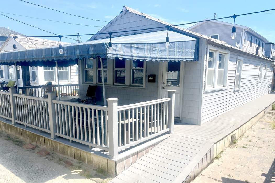 29 Irving Walk Bungalow — photo