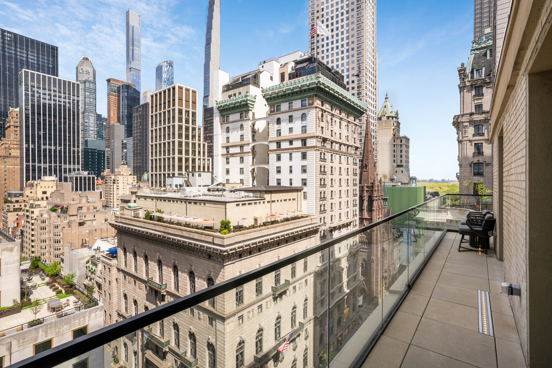 685 5th Avenue a17 — photo