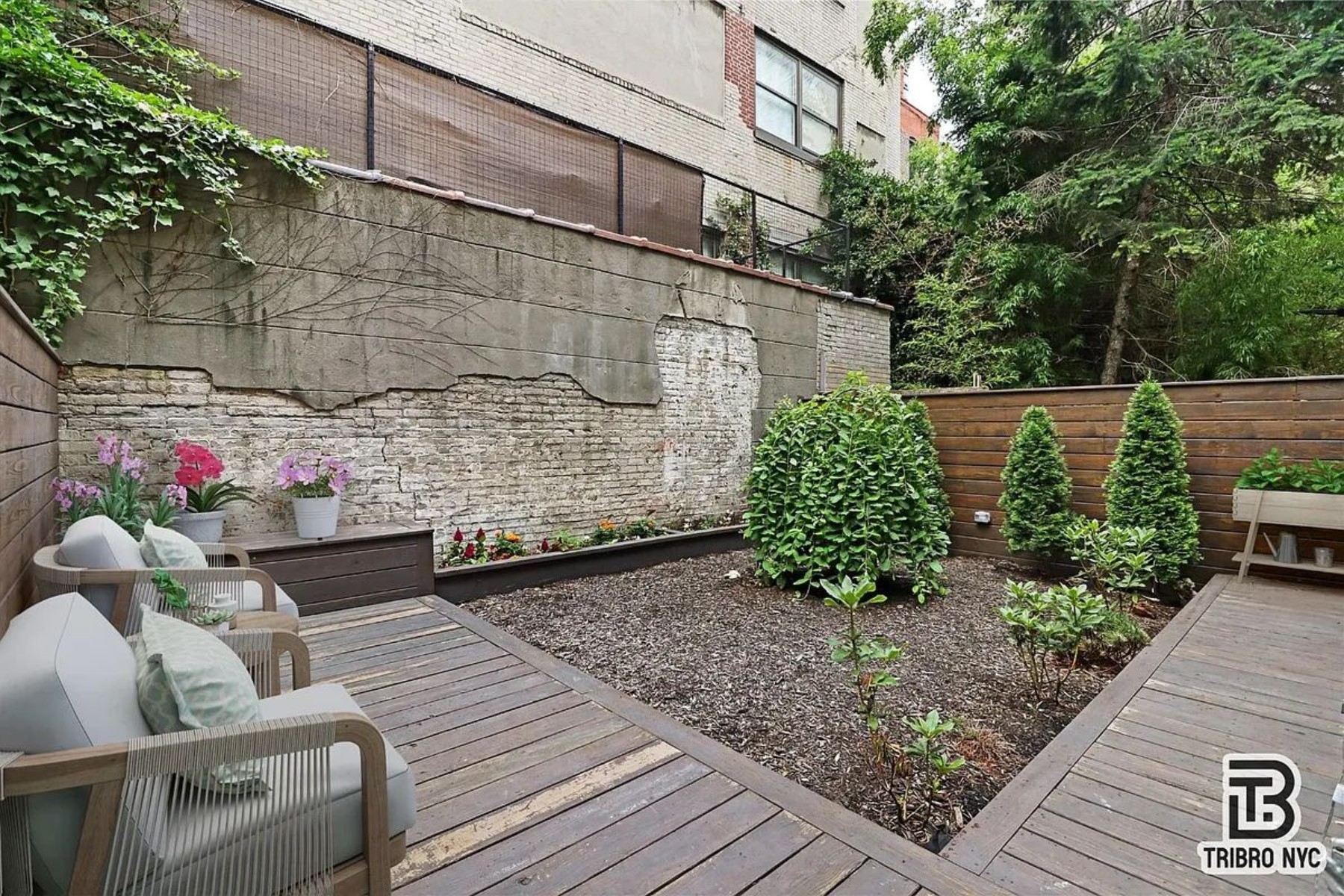 62-07 Catalpa Avenue 1S — photo