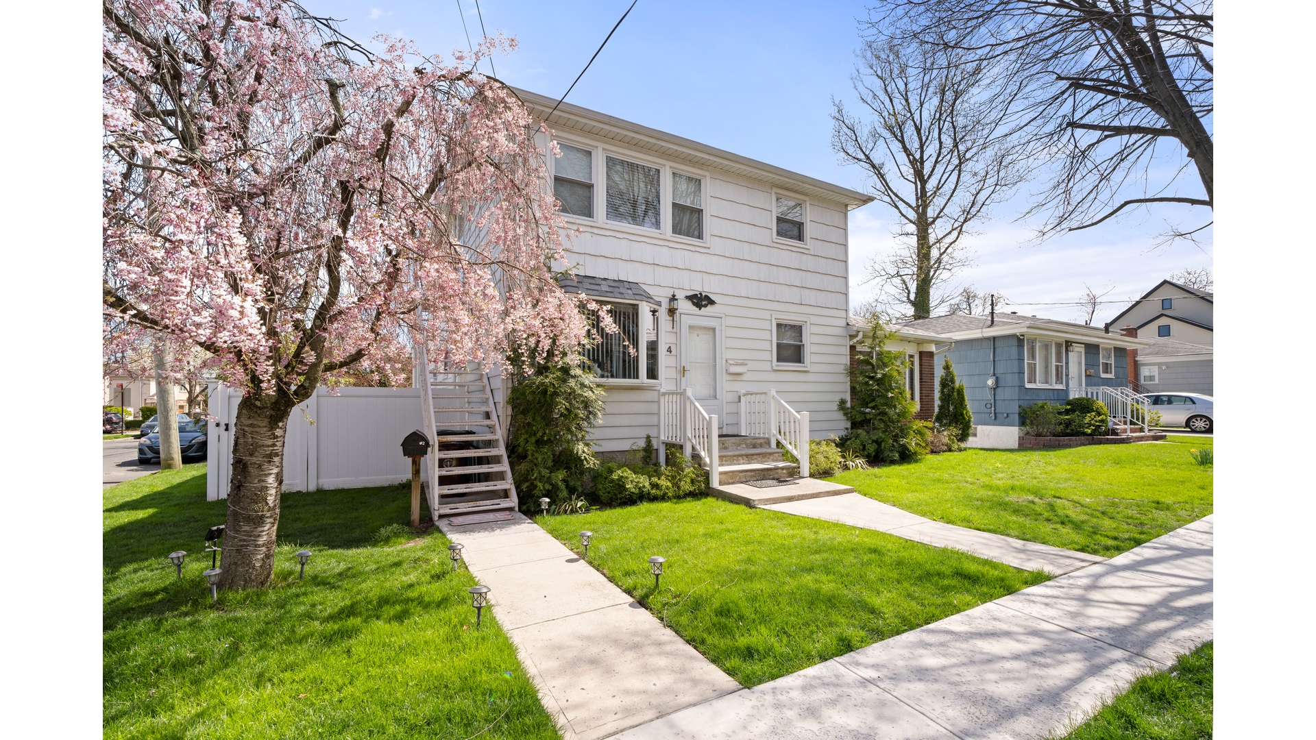 4 Cottage Avenue — photo