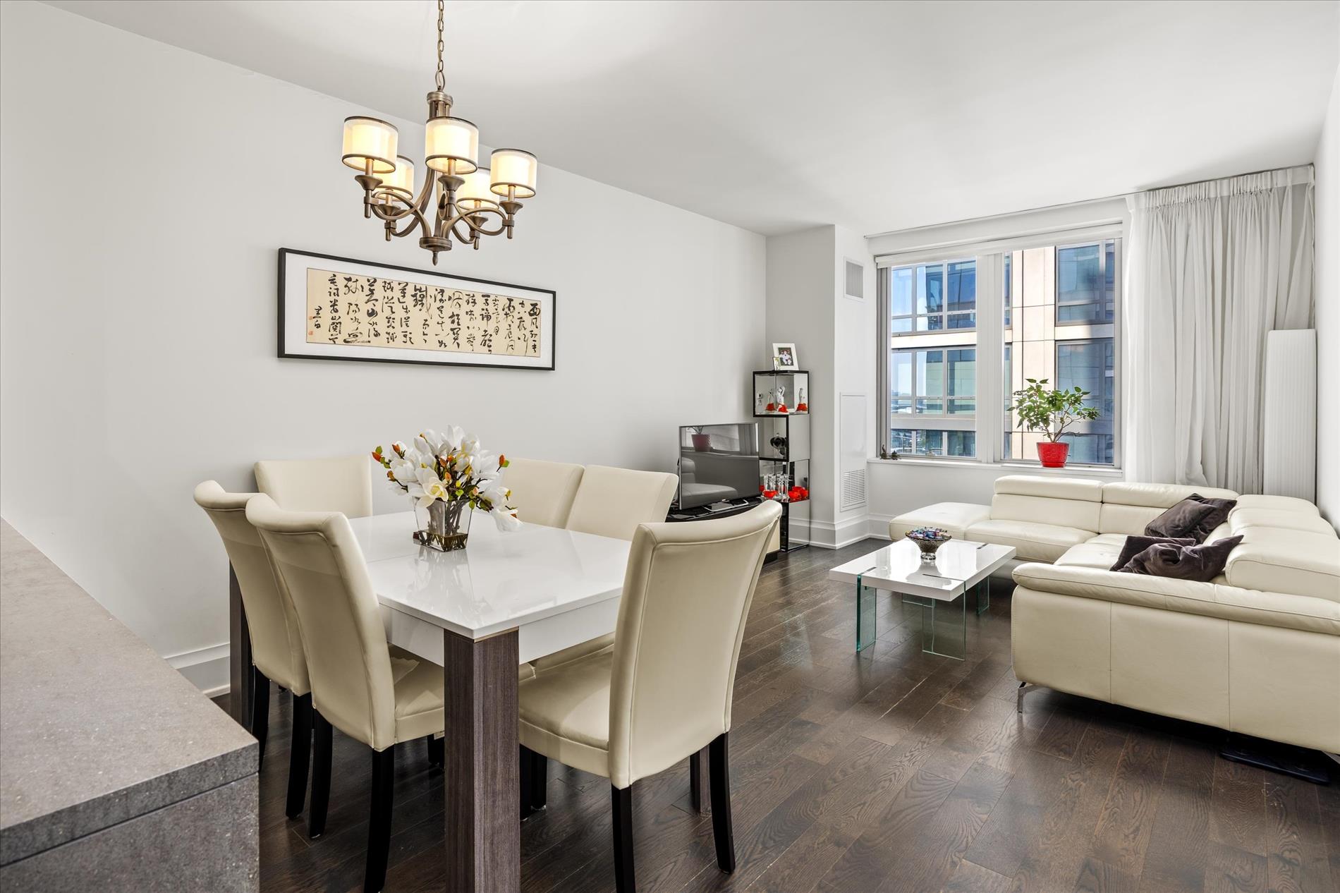 50 Riverside Boulevard 6-D — photo