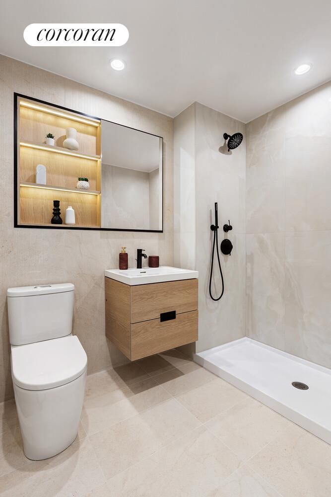 25-23 Newtown Avenue 3D — photo