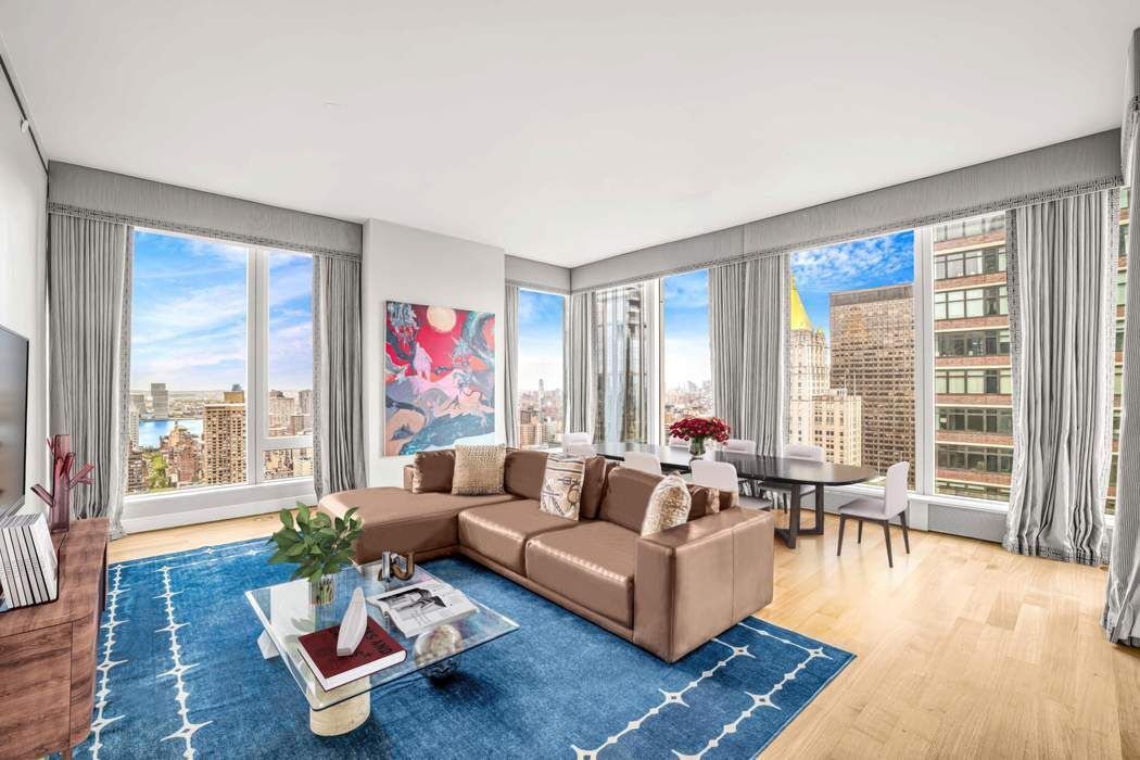 15 E 30th Street 33D — photo