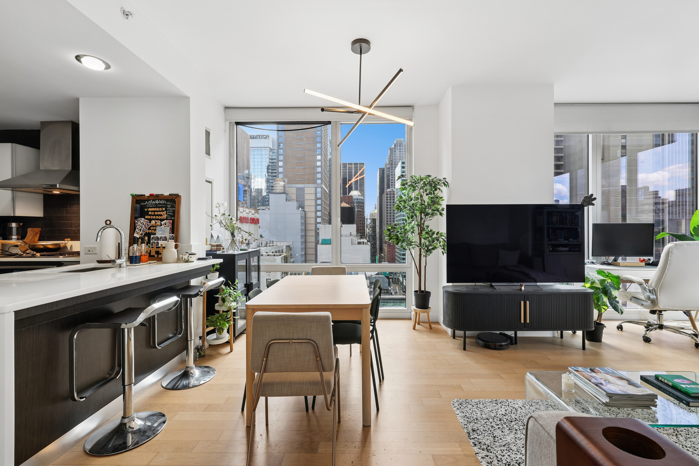 247 W 46th Street 2204 — photo