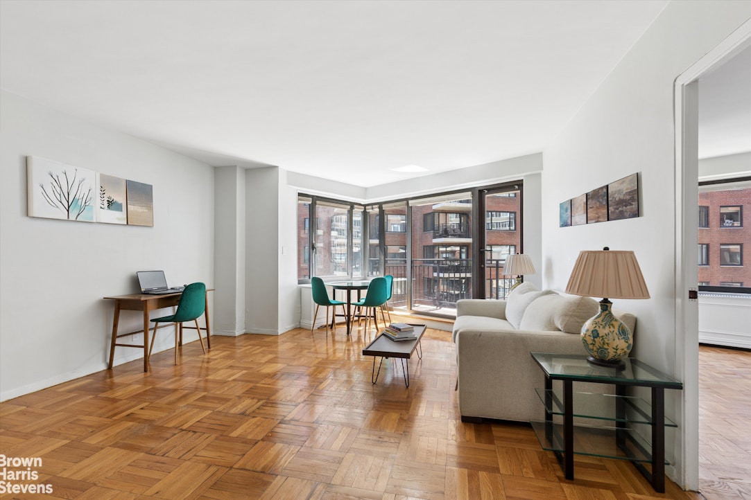 60 Sutton Place S 10Fn — photo
