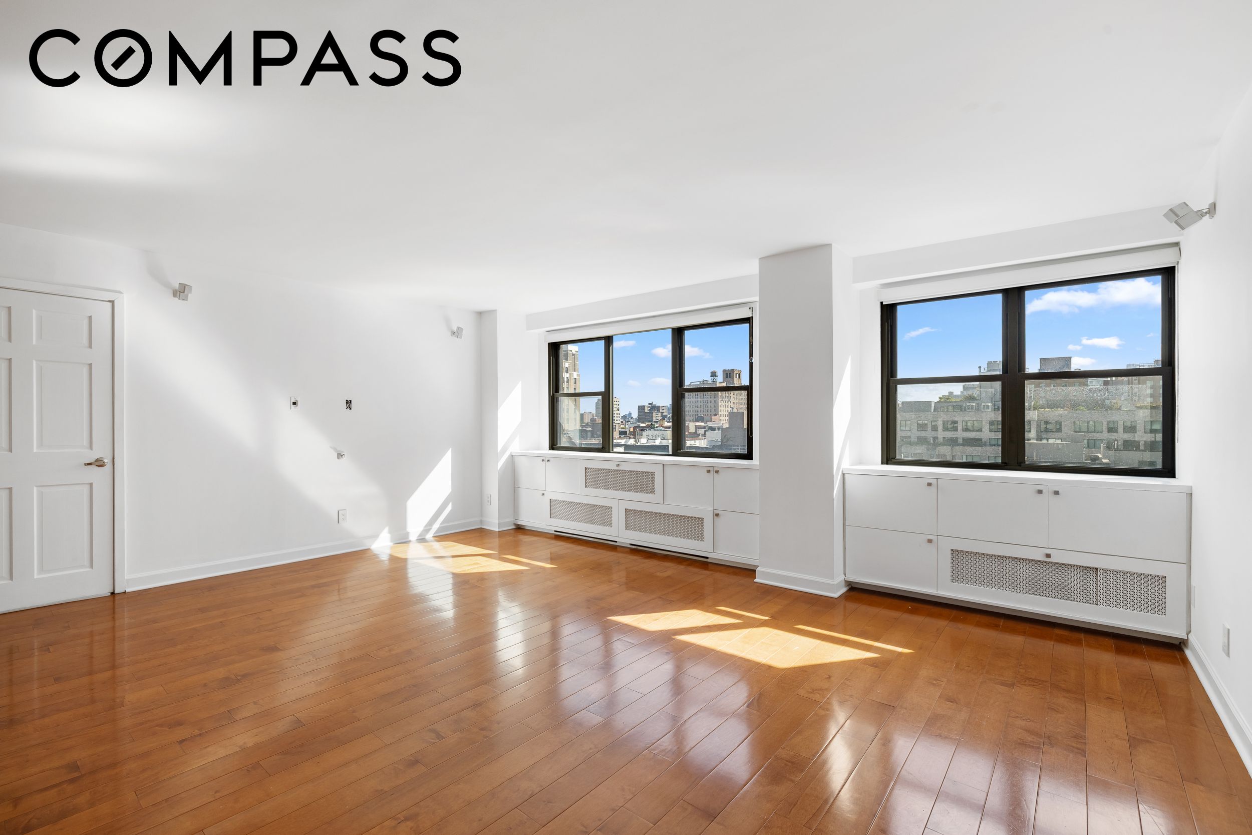 210 E 15th Street 10Hjk — photo