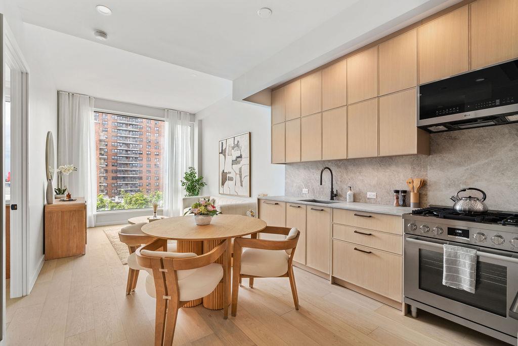 445 5th Avenue 5-a — photo