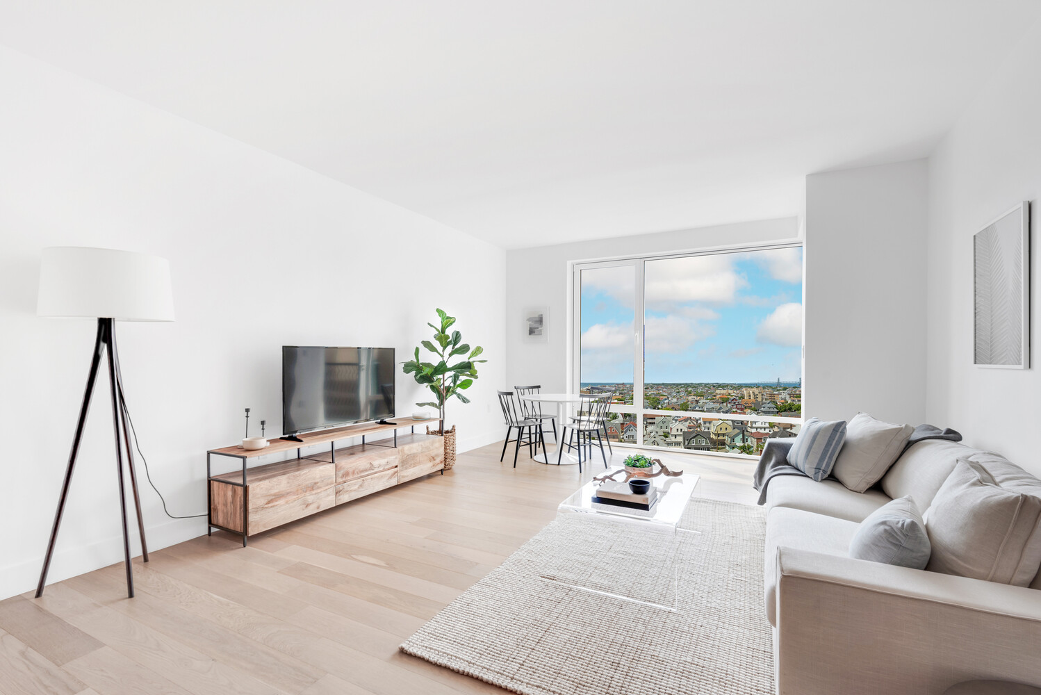 133 Beach 116th Street Unit 5J — photo