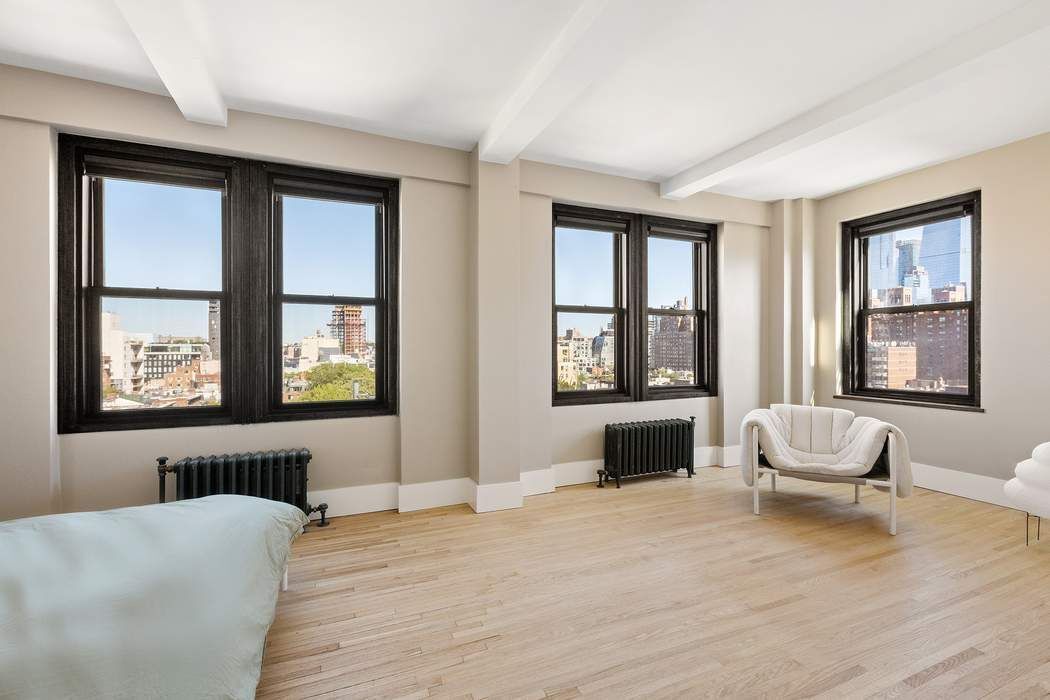 365 W 20th Street 12C — photo