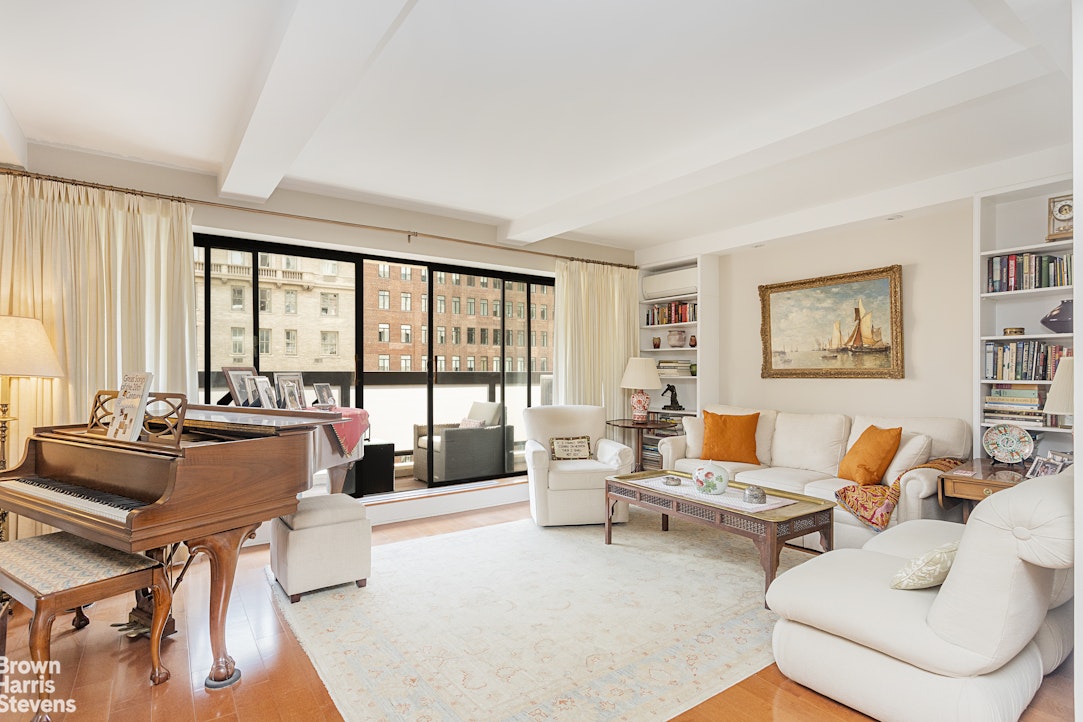 750 Park Avenue 12B — photo
