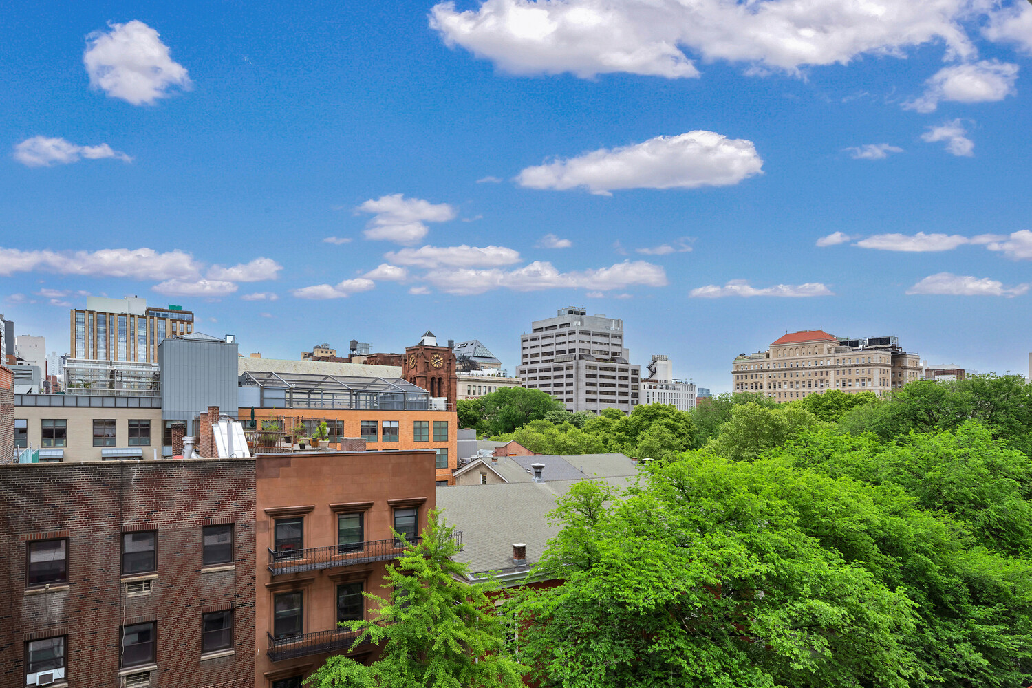 210 E 15th Street 8P — photo