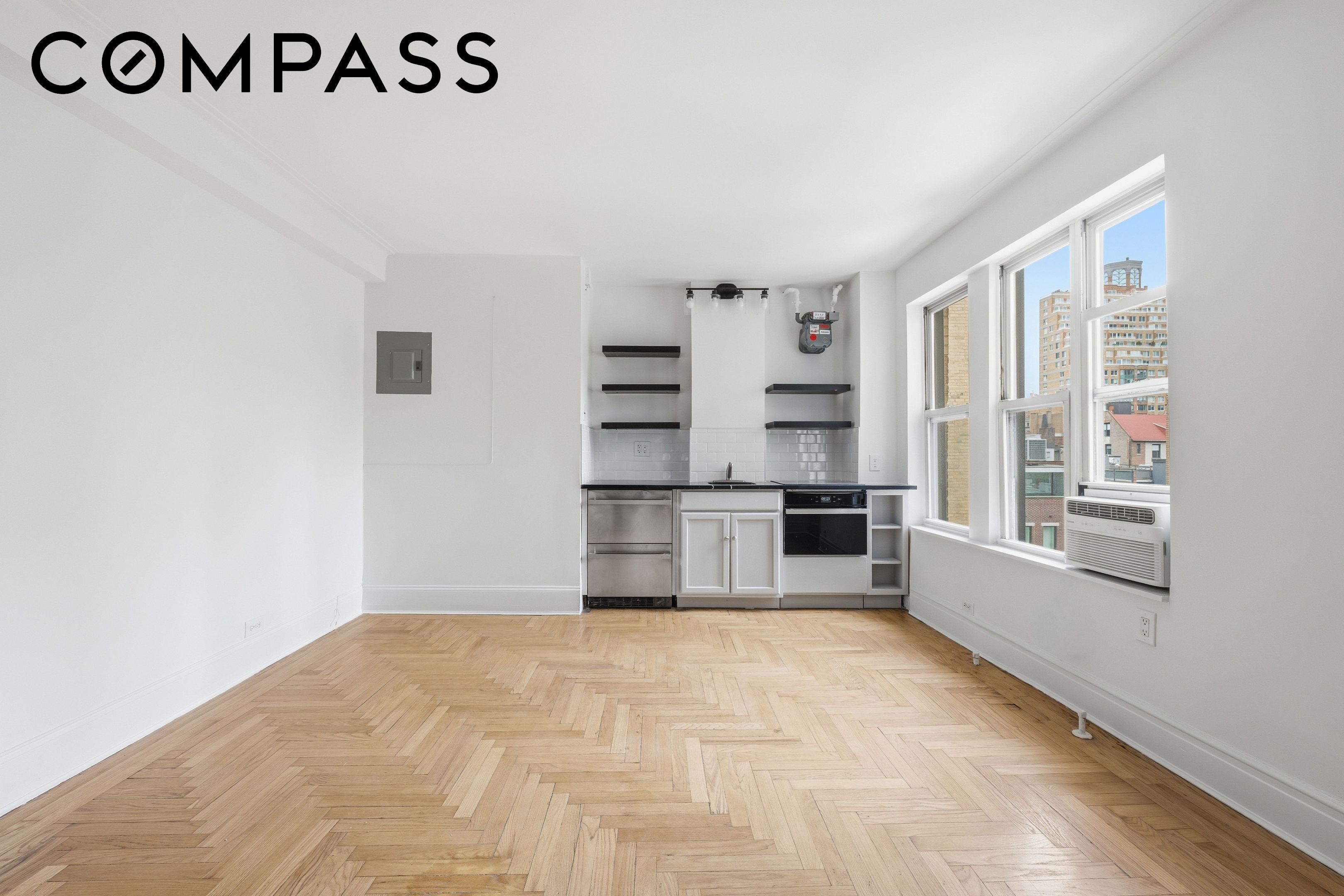 230 W End Avenue 8F — photo