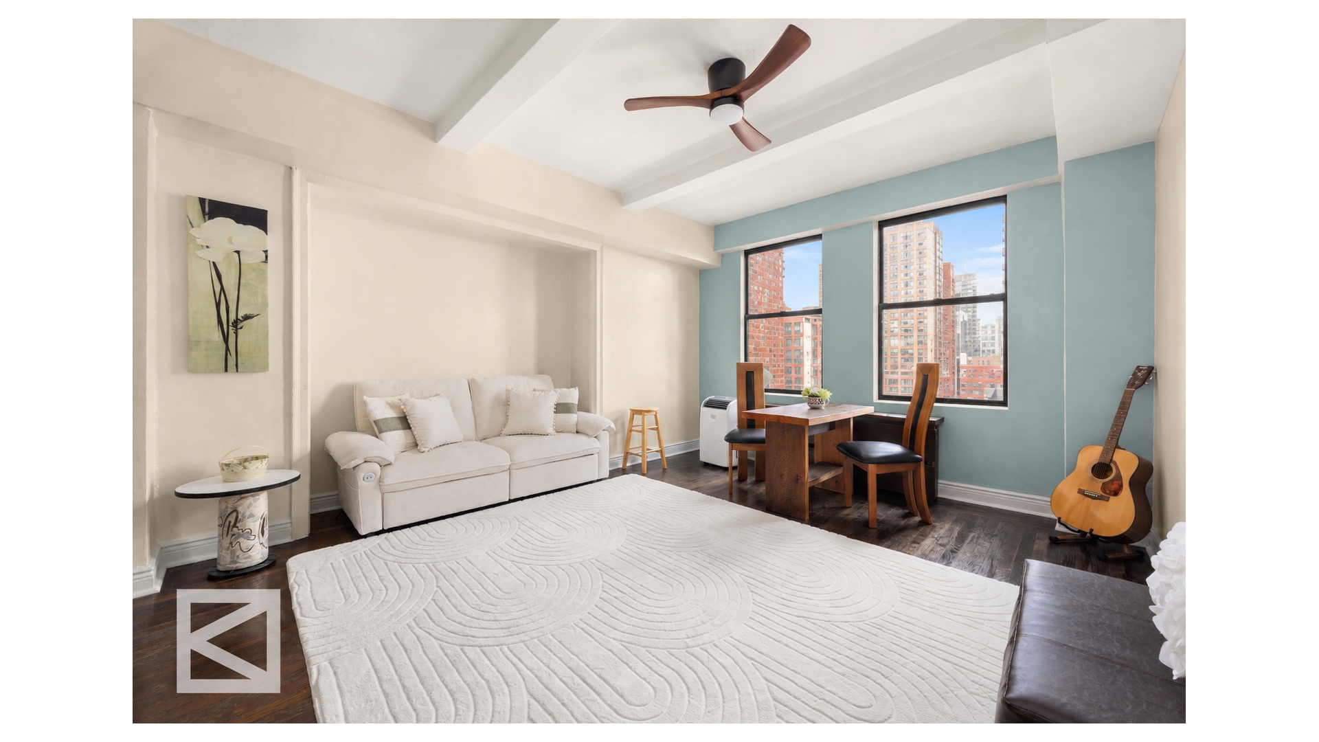 320 E 42nd Street 2403 — photo