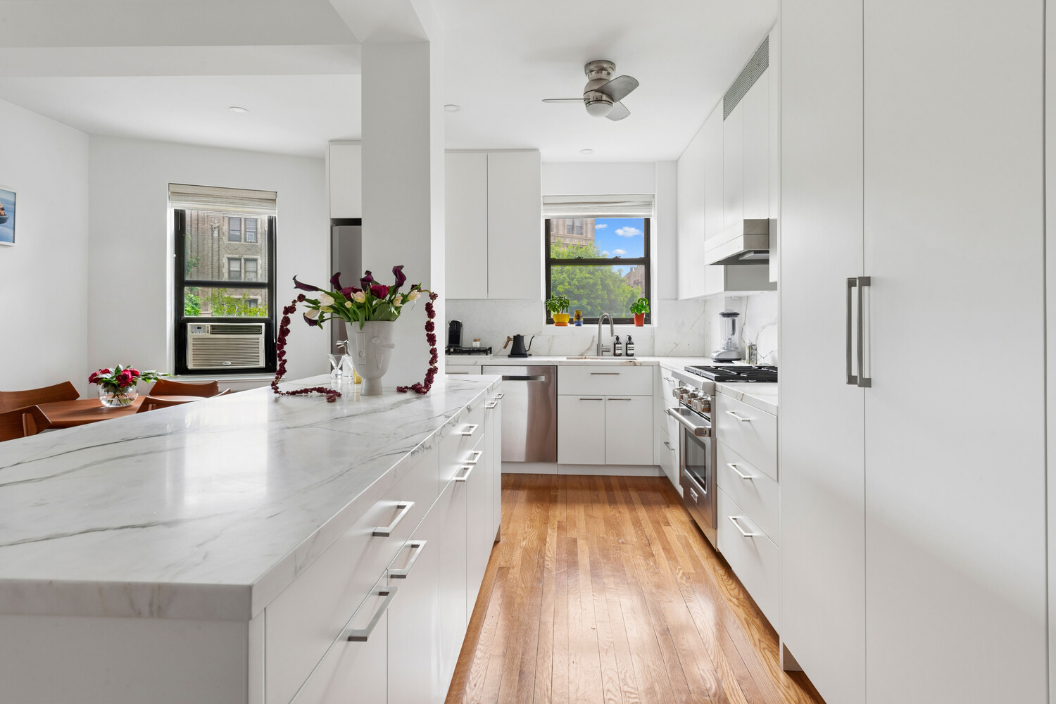 159-34 Riverside Drive W 6B — photo