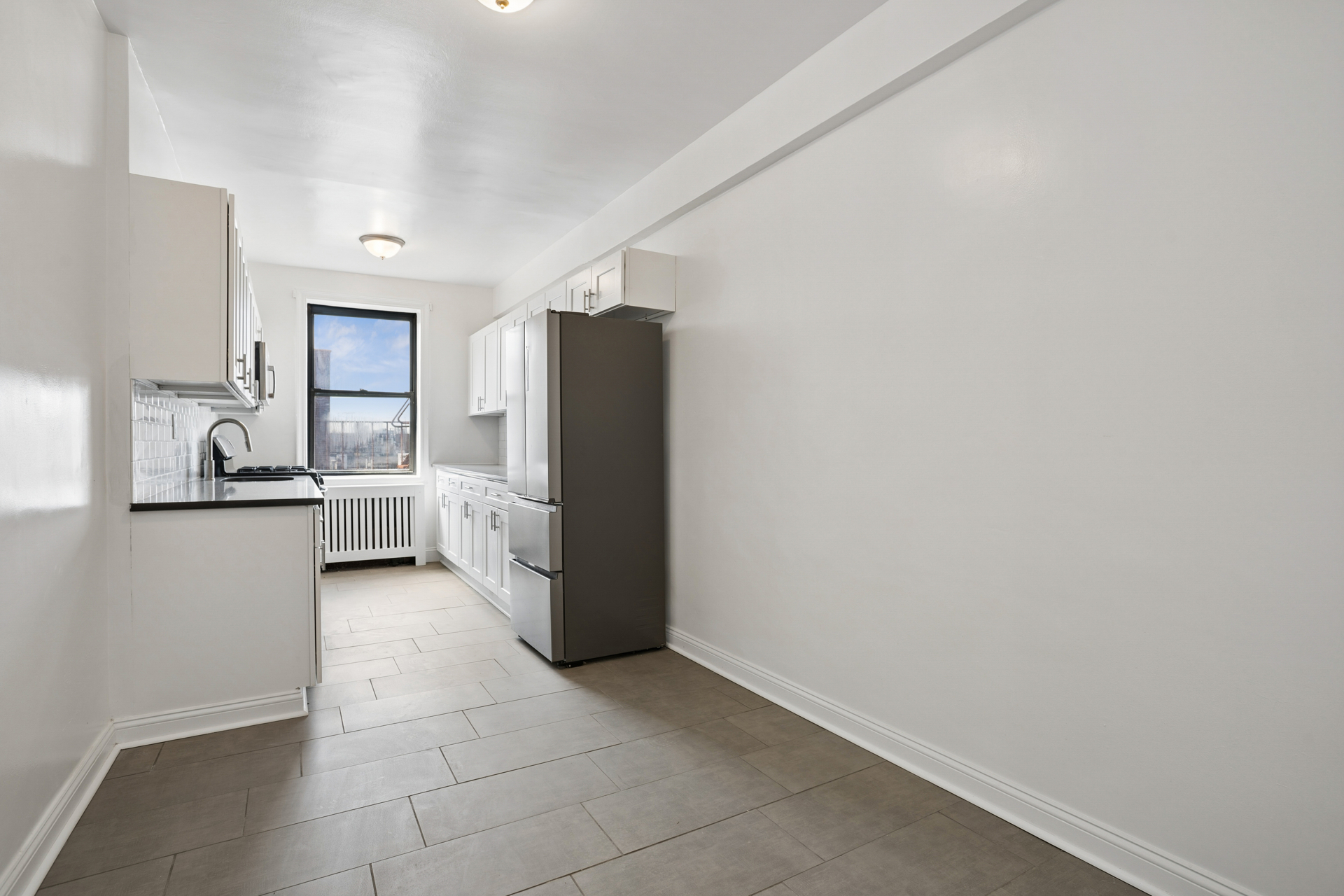 40 Clarkson Avenue 6a — photo