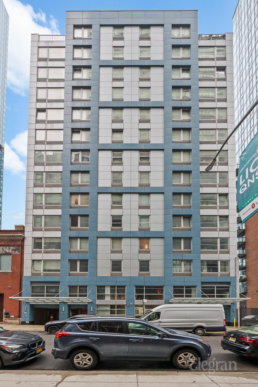 44-27 Purves Street 8-D — photo