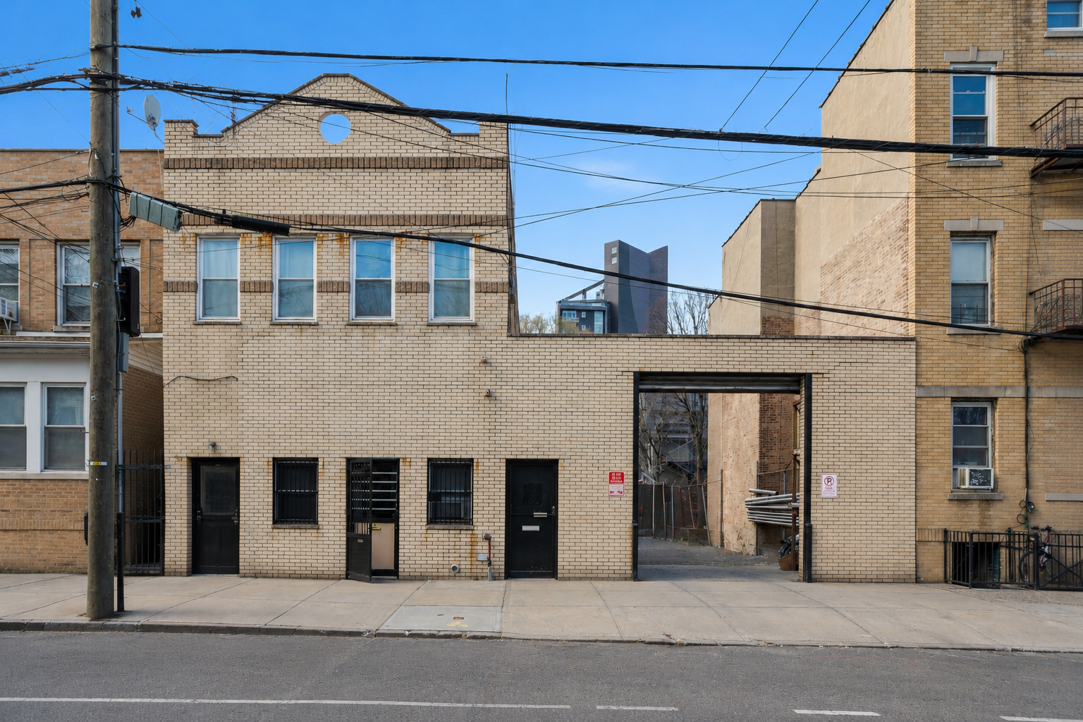 31-30 14th Street — photo