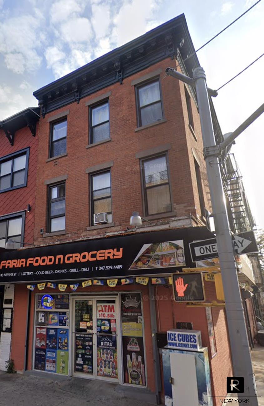 251 Bergen Street — photo