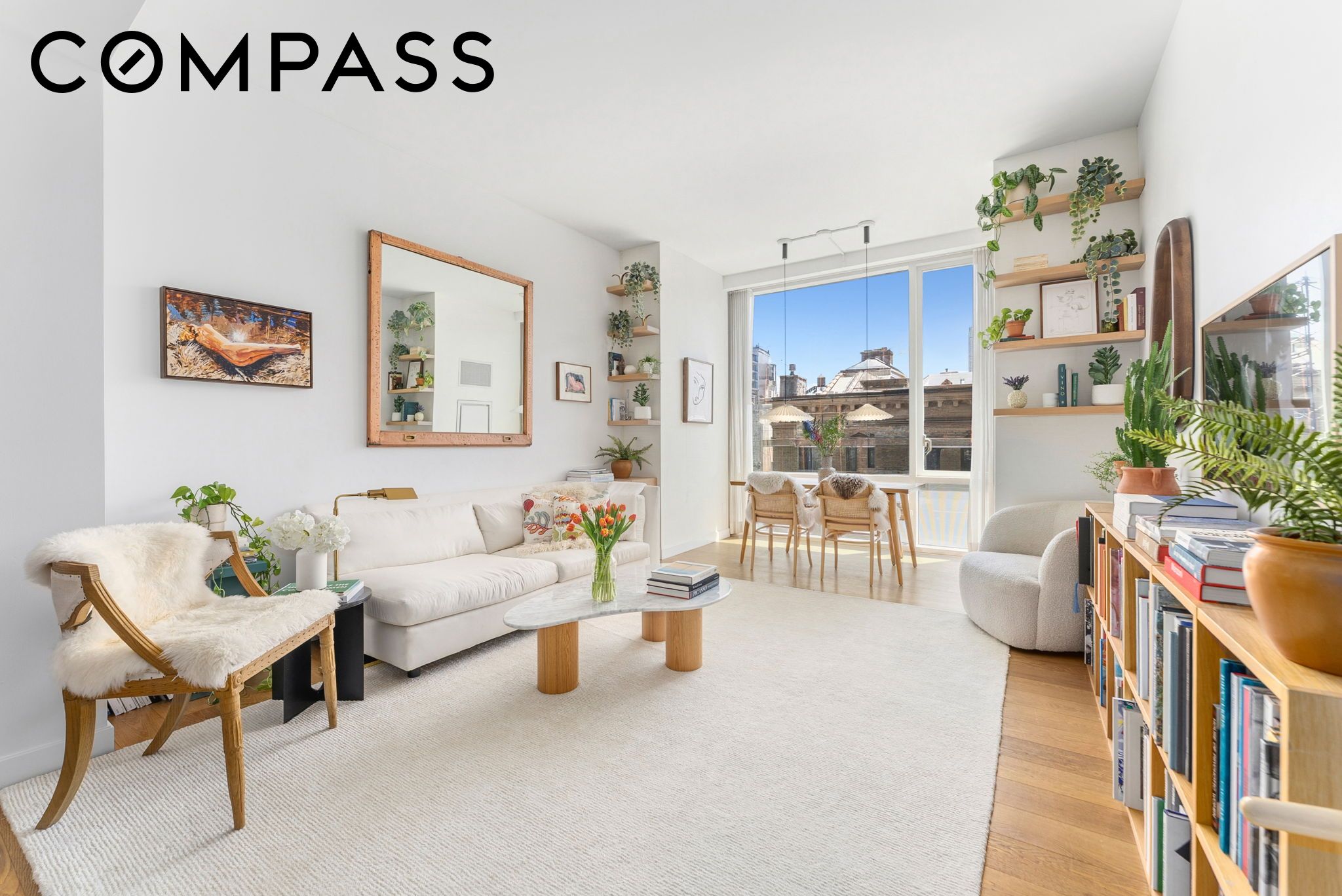 311 W Broadway 7G — photo