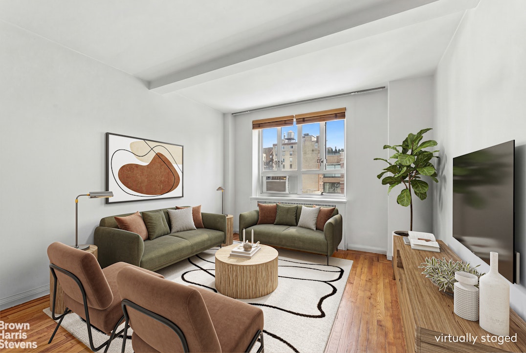 200 W 20th Street 1007 — photo