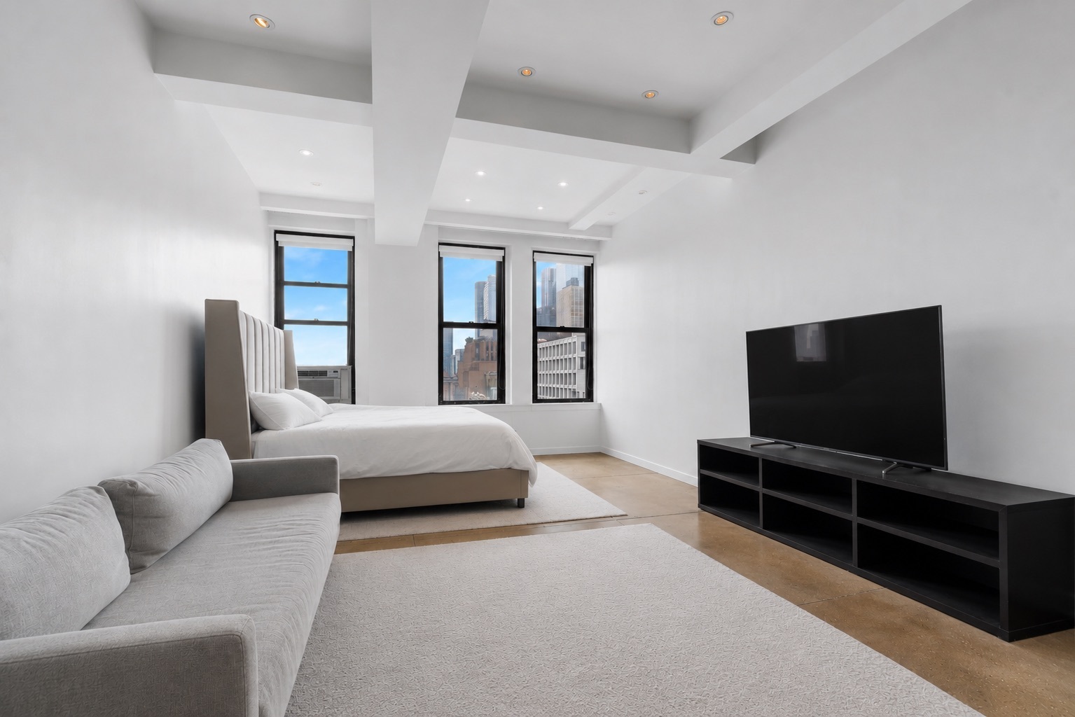 315 Seventh Avenue 17C — photo