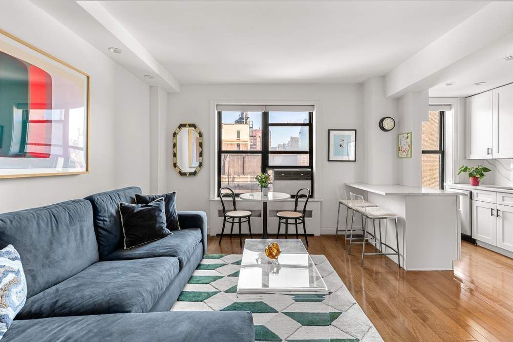 161 W 16th Street 10J — photo