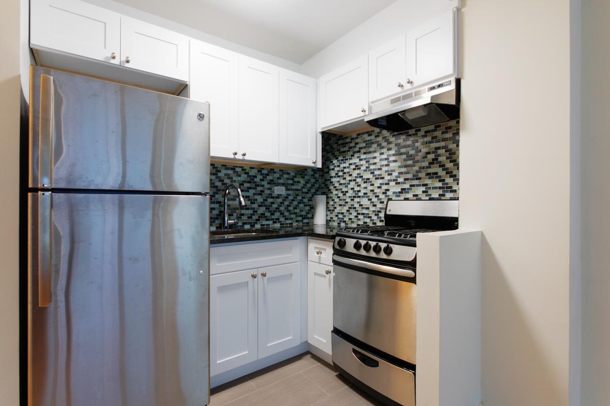 335 E 51st Street 8-C — photo