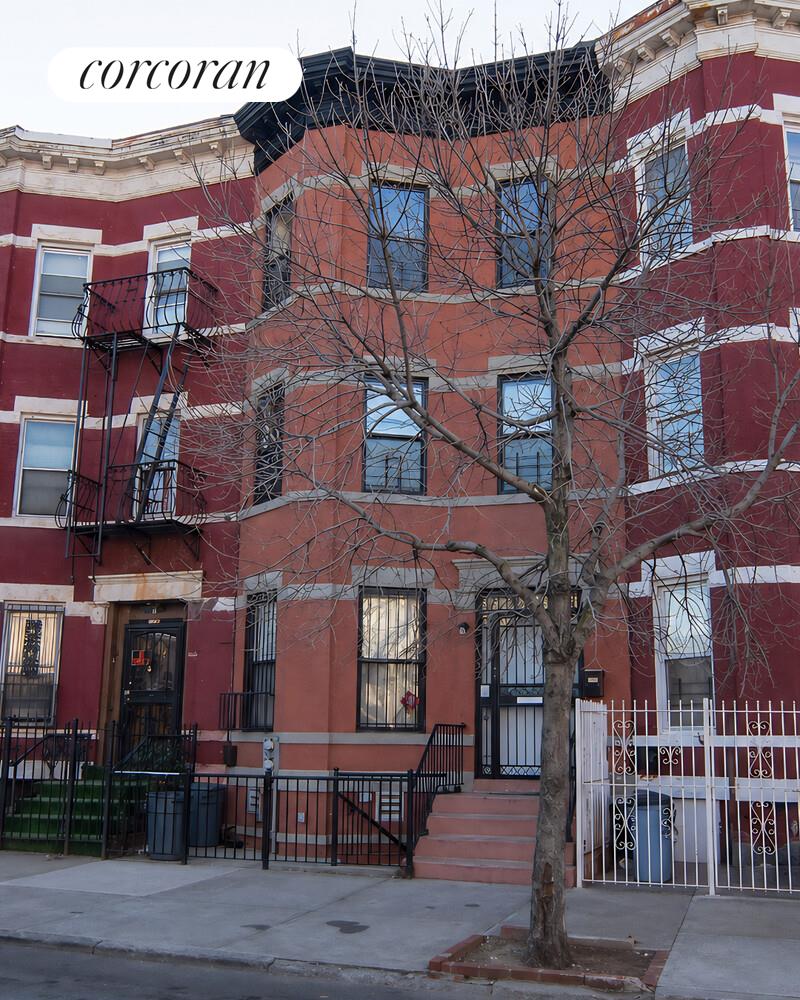 544 Van Buren Street — photo