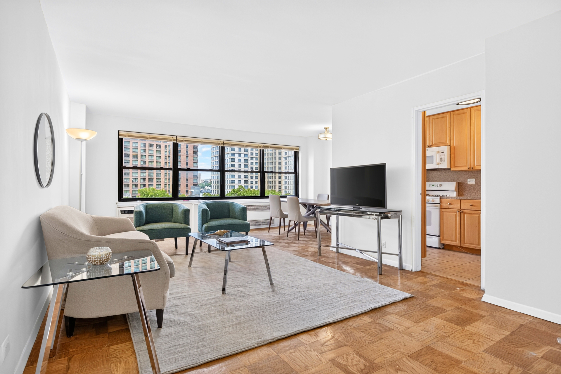 185 W End Avenue 7R — photo