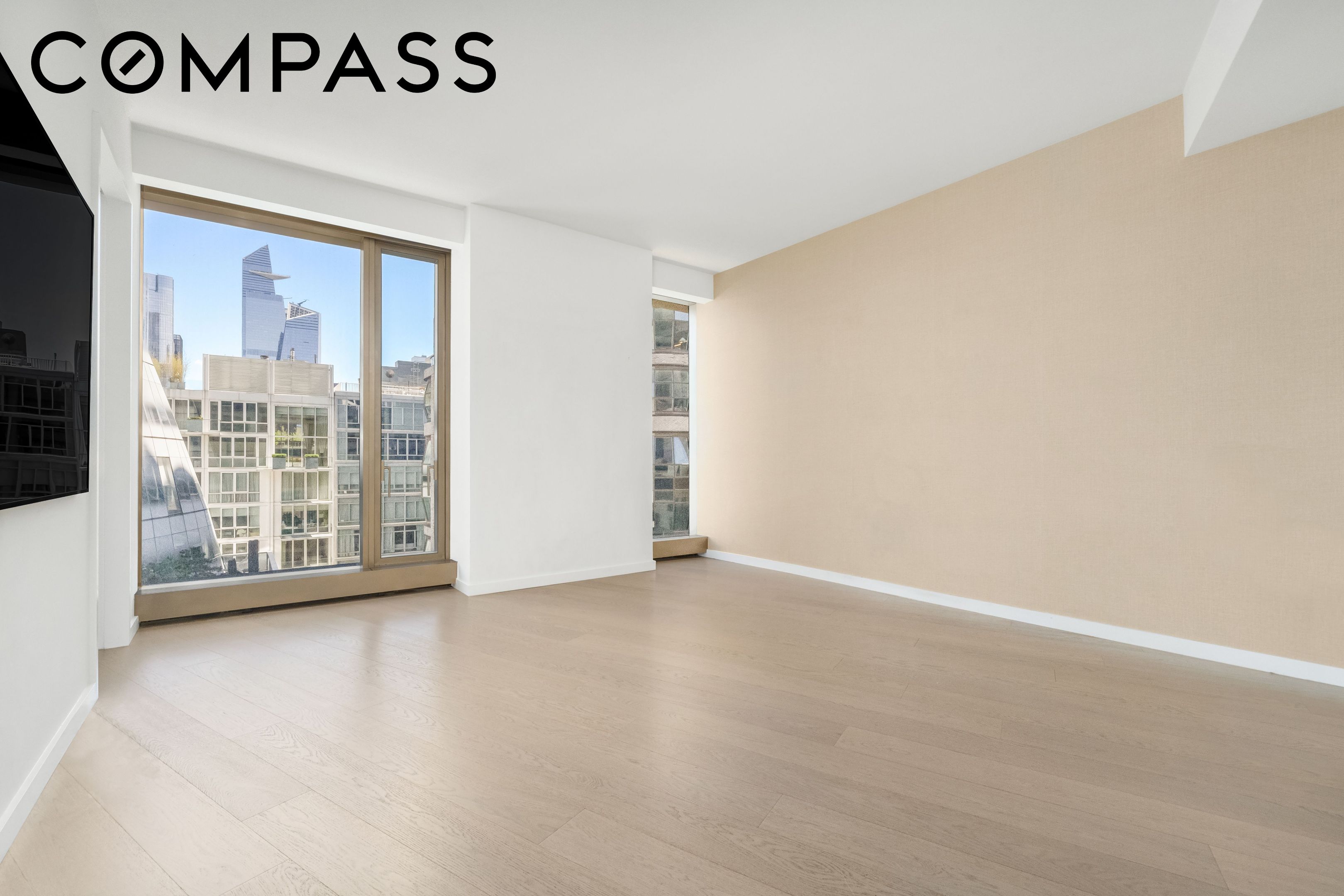 500 W 18th Street W9D — photo