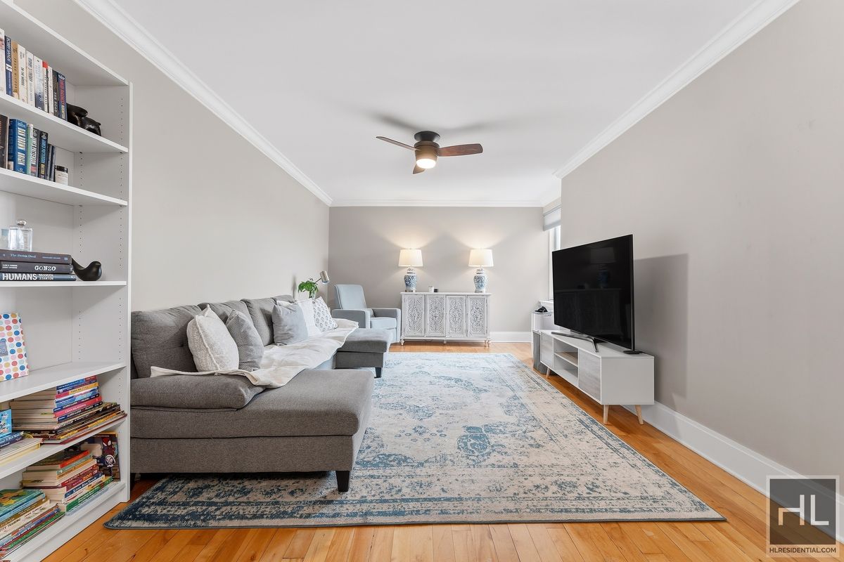 39-60 52nd Street 6D — photo